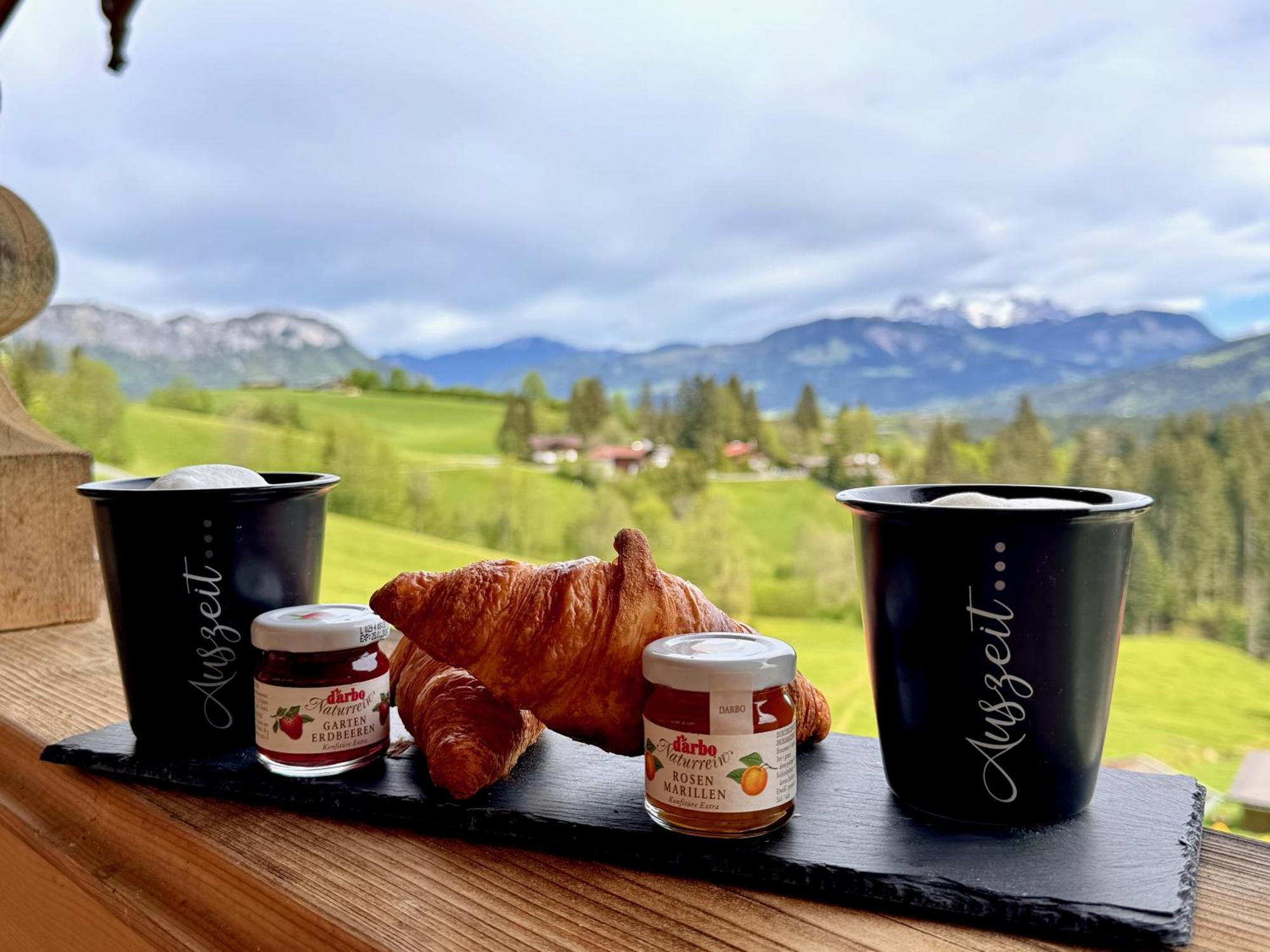 5* Panorama Chalet Mit Sauna By Belle Stay Going am Wilden Kaiser ภายนอก รูปภาพ