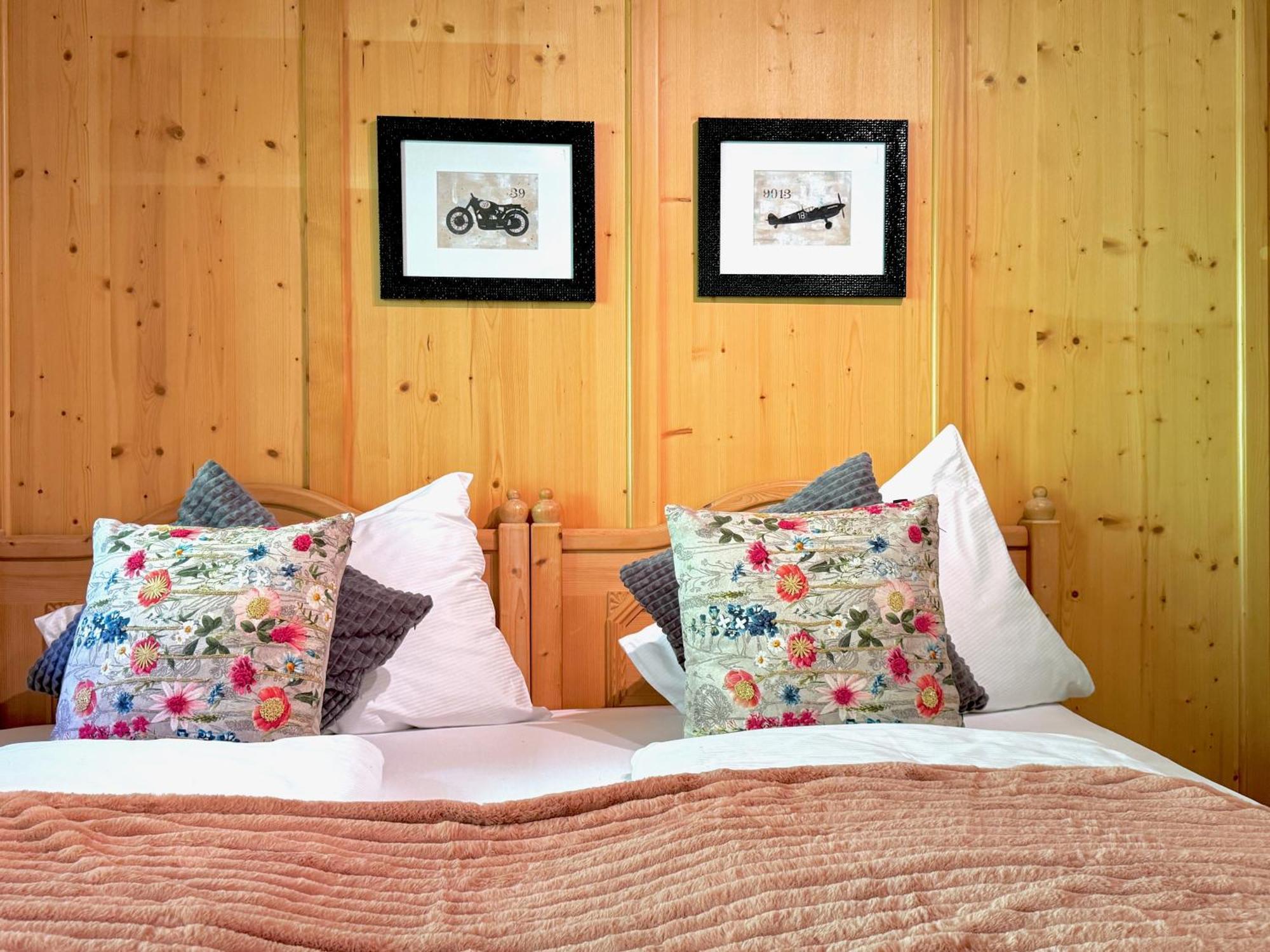 5* Panorama Chalet Mit Sauna By Belle Stay Going am Wilden Kaiser ภายนอก รูปภาพ